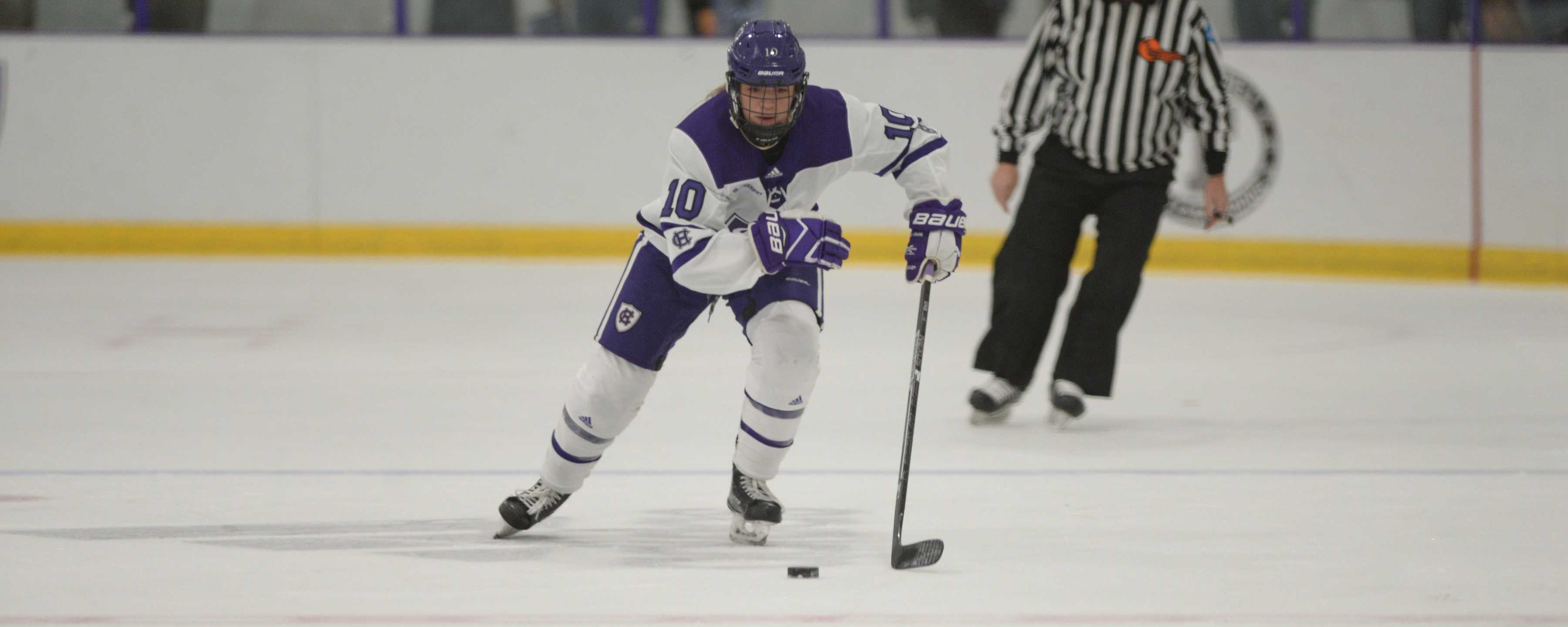 Women's Hockey Edged By Colby, 4-3 - Holy Cross Athletics